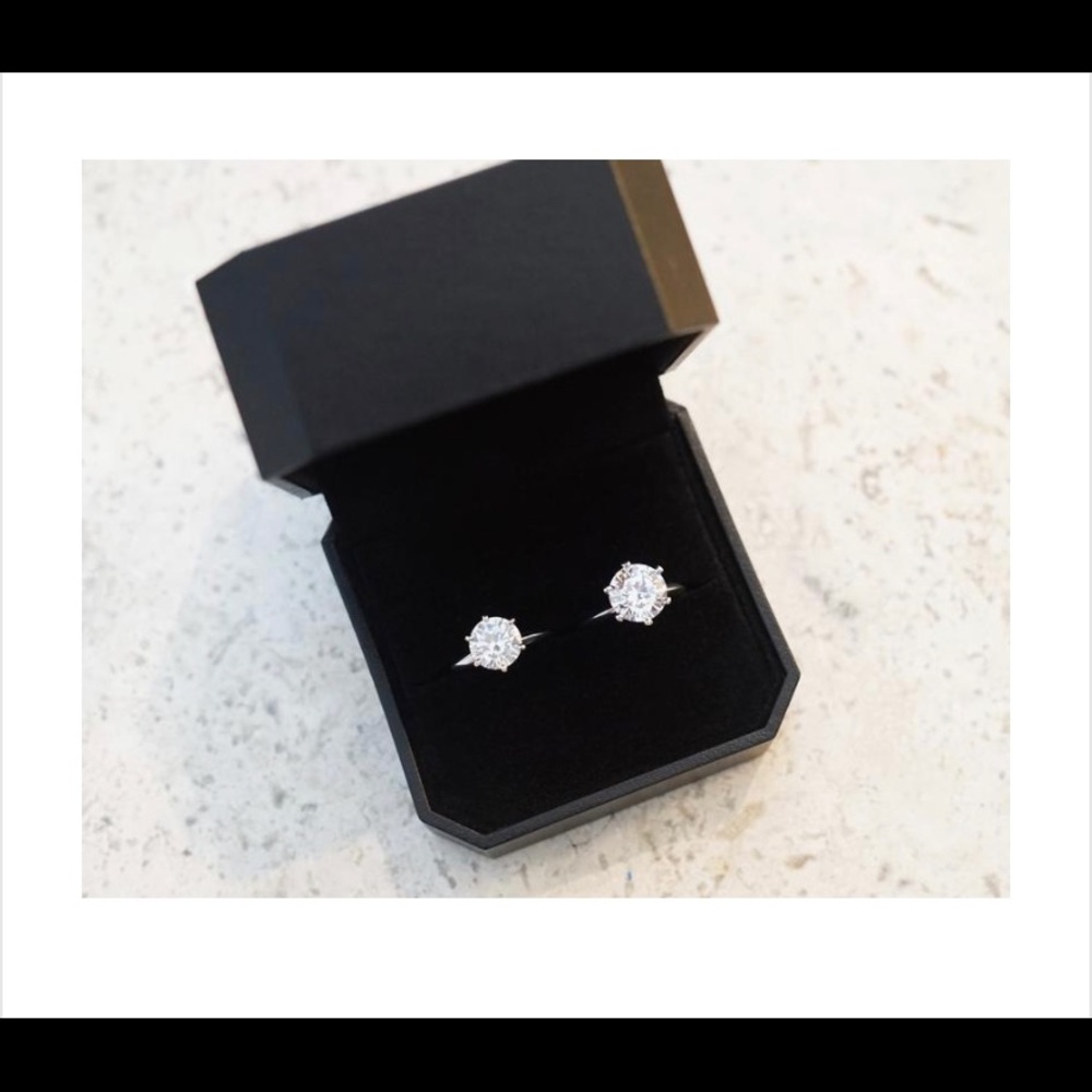 Wedding Ring Set - image 2